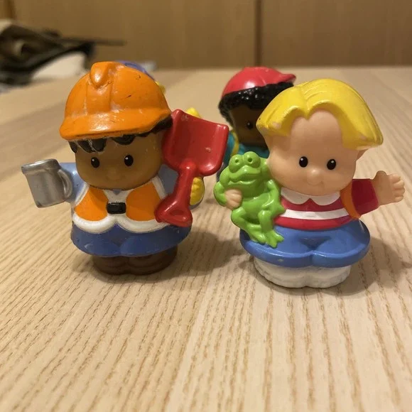 Lot of five Fisher-Price Little people boys - Picture 3 of 4
